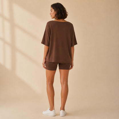 Wide-Neck Lounge Set